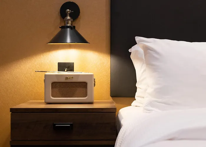 Room2 London Hammersmith Townhouse